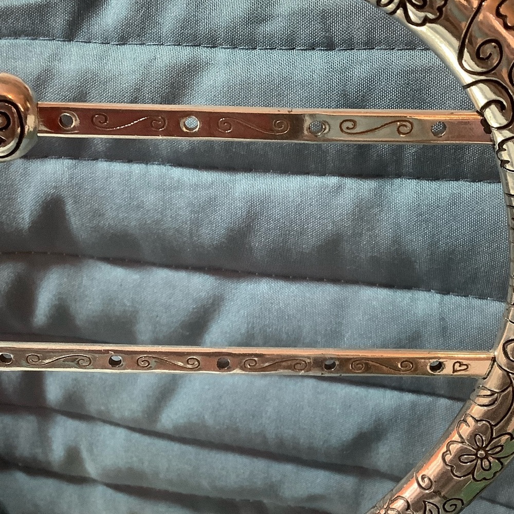 Brighton Silver Heart Jewelry Stand - Picture 5 of 11